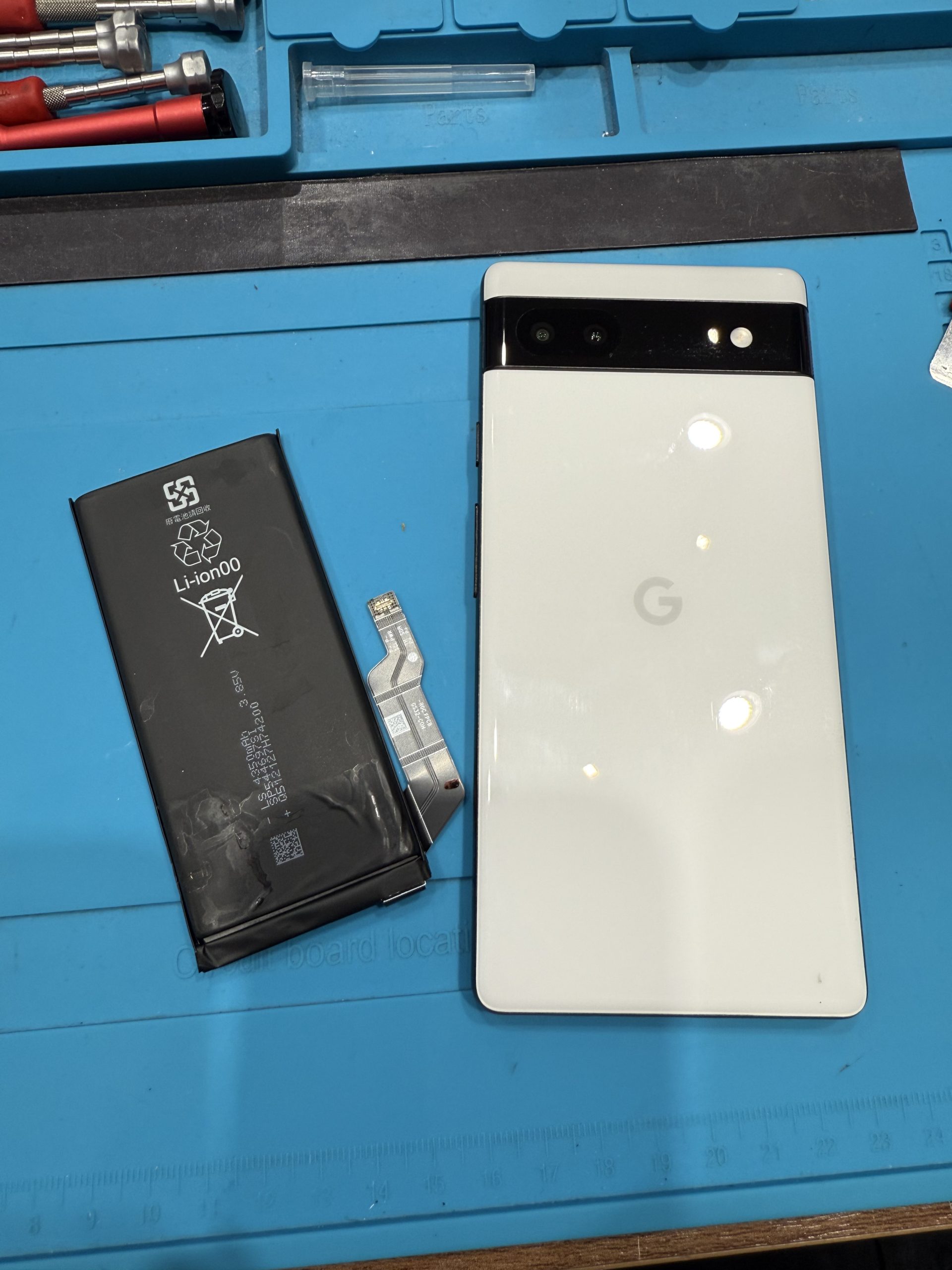 GooglePixel6a本体セージ ほぼ新品 バッテリー交換＆修理済みで安心 Google pixel6a バッテリー交換 福岡市東区よりご来店 | iPhone